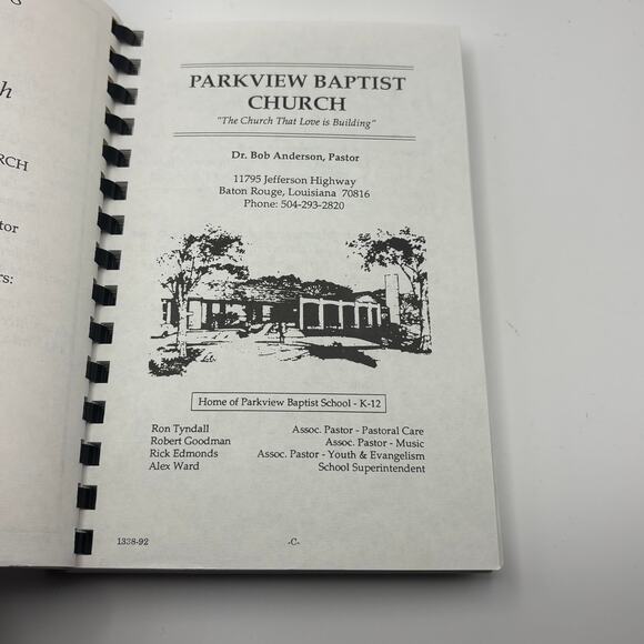 Classic Cooking COOKBOOK Parkview Baptist Church Baton Rouge, Louisiana 1992 - Picture 2 of 4